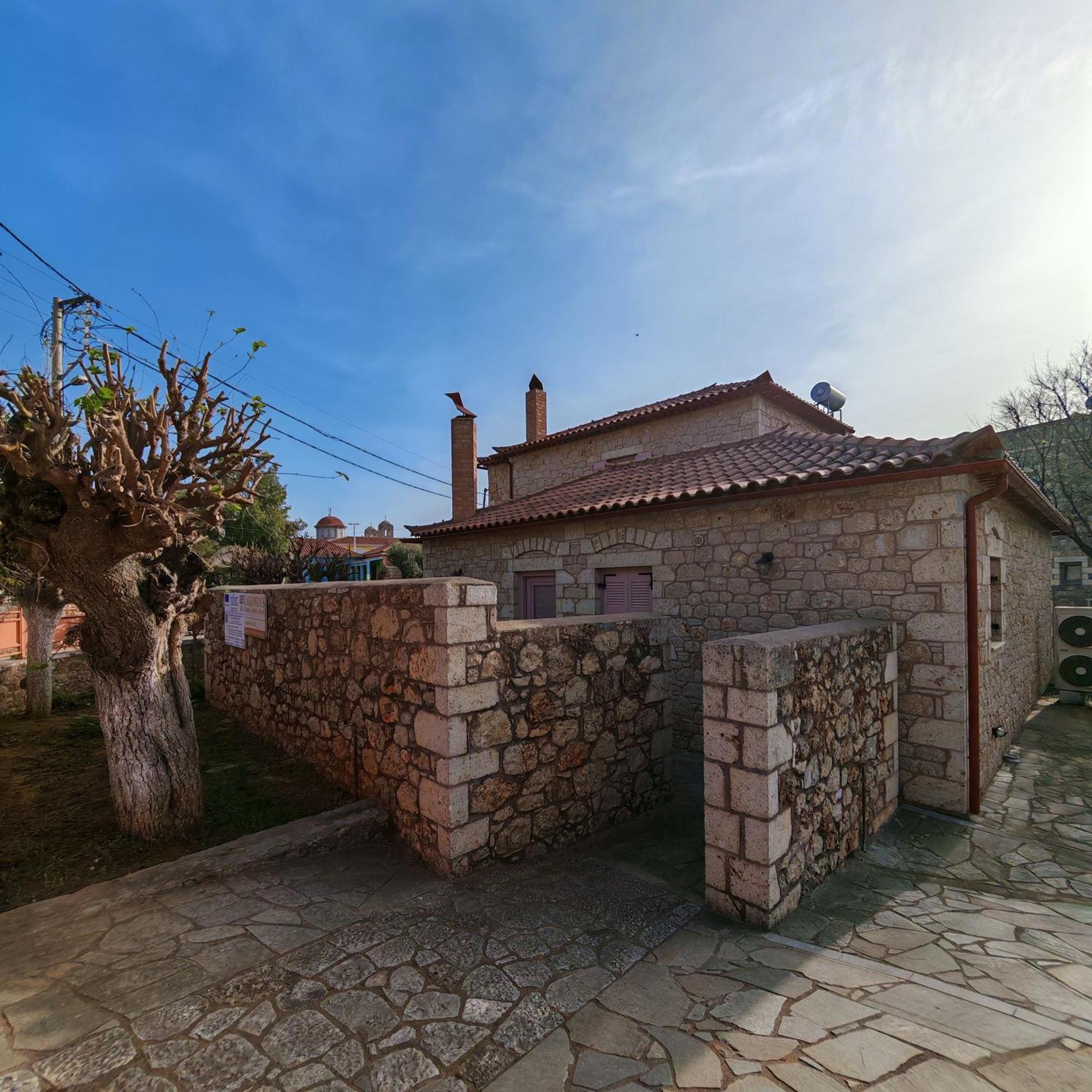 Athena'S Cottage Stoupa Bagian luar foto